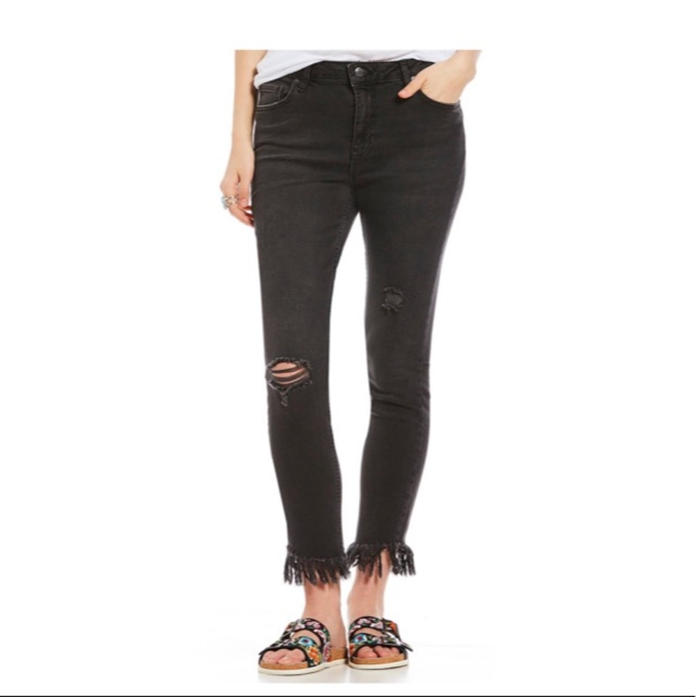 Free People Great Heights Frayed Skinny